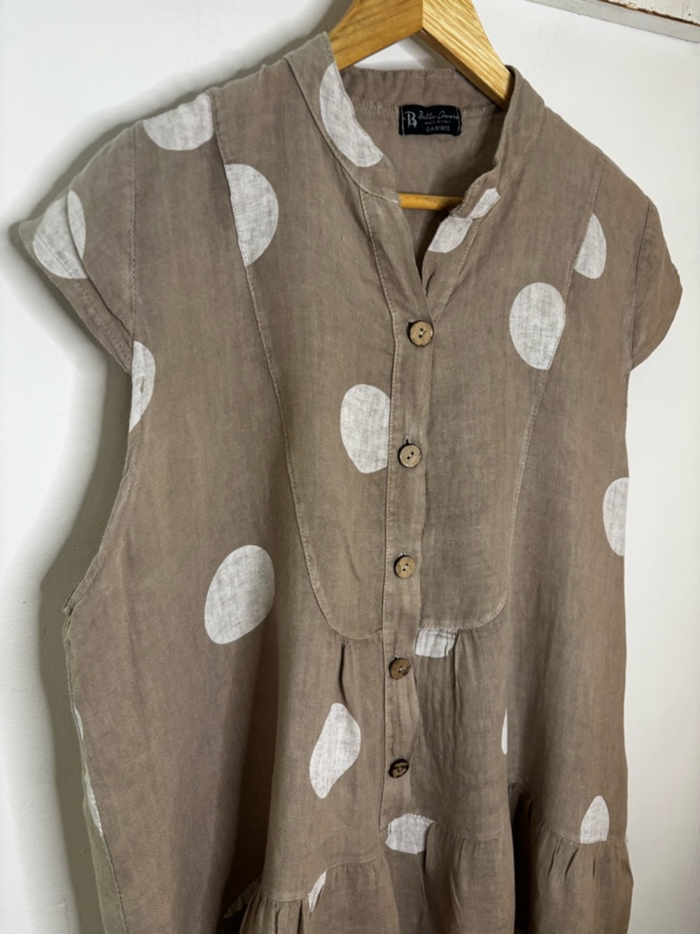 Bella Amore Relaxed Polka Dot Linen Dress - Taupe with White Dots - Picture 2 of 6